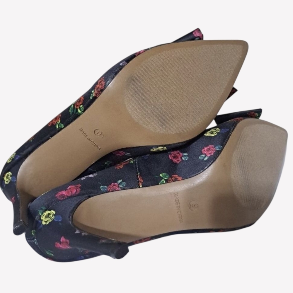 Betsey Johnson Floral Bow Pumps Size 9 - Picture 4 of 4